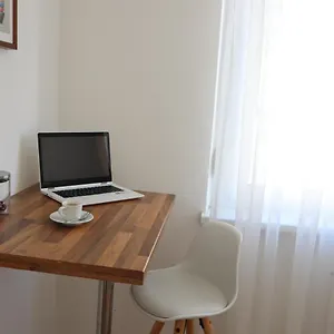 Apstay Station I Self Check-in I Free Parking Apartment Graz