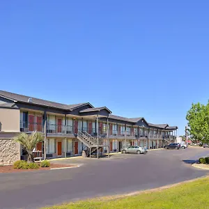 Ibis 3* Грац