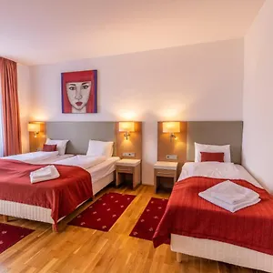 Apartment Hallo Nr 9