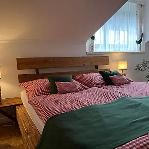 Alpin Chic Apartment Grodig