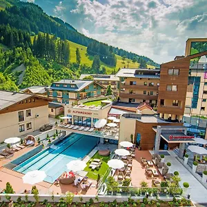 Alpinresort Valsaa - Sport & 4* Зальбах-Хинтерглемм