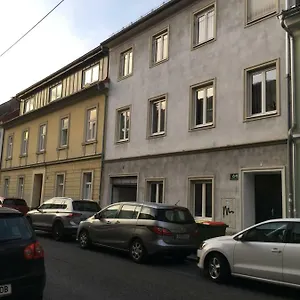 Zhang Apartment Graz